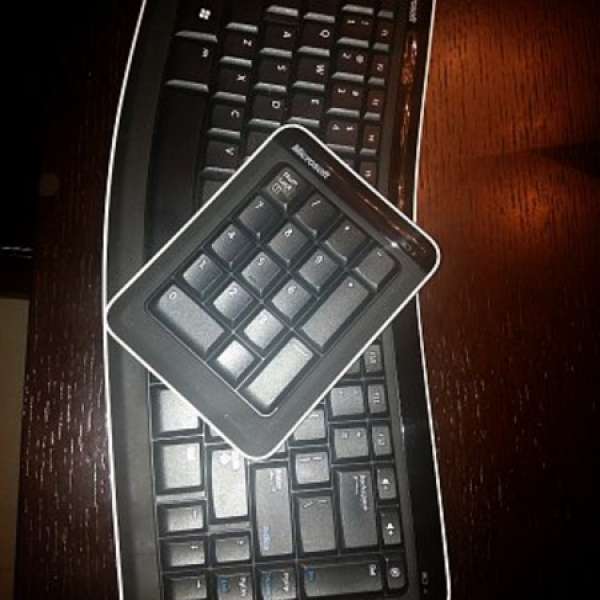 Microsoft Bluetooth Mobile Keyboard 6000 with Number Pad 90%new