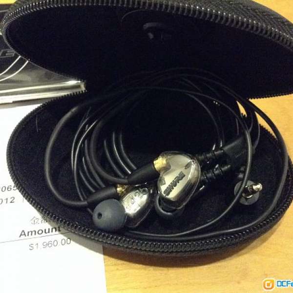 出售 95% 新 銀色 Shure425 sound isolating earphone $1100