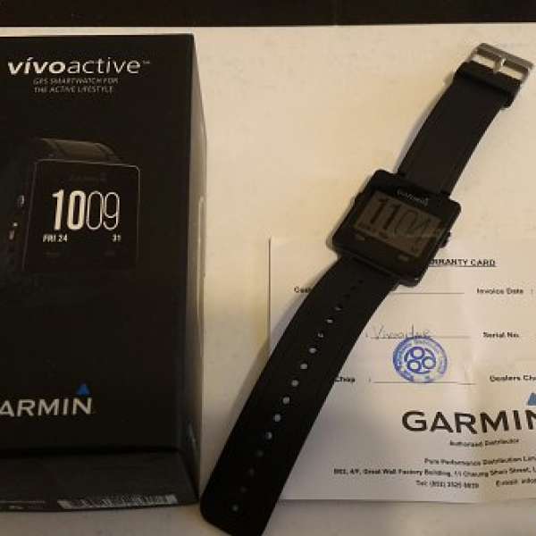 Garmin vivoactive black 90% new 行貨保到 Mar 2016