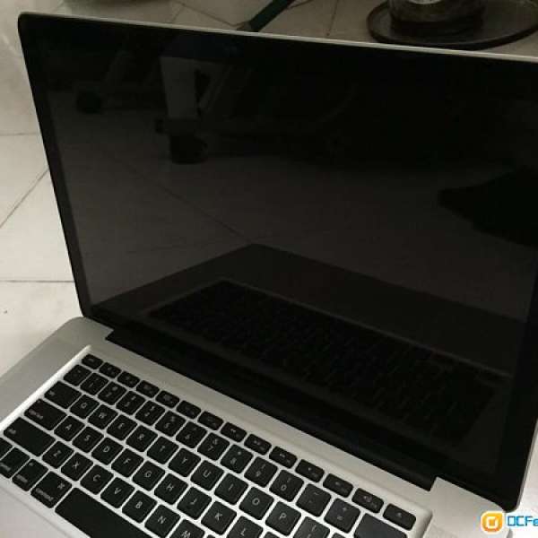 平售Macbook Pro 2011 15吋 i7