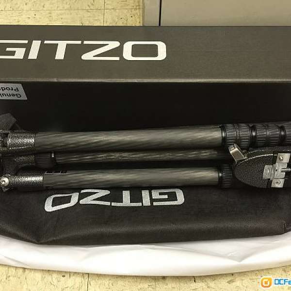 賣 Gitzo GH 1580TQD4 （99%新）碳纖維反腳架套裝連波頭 GT1543T+GH1780TQD