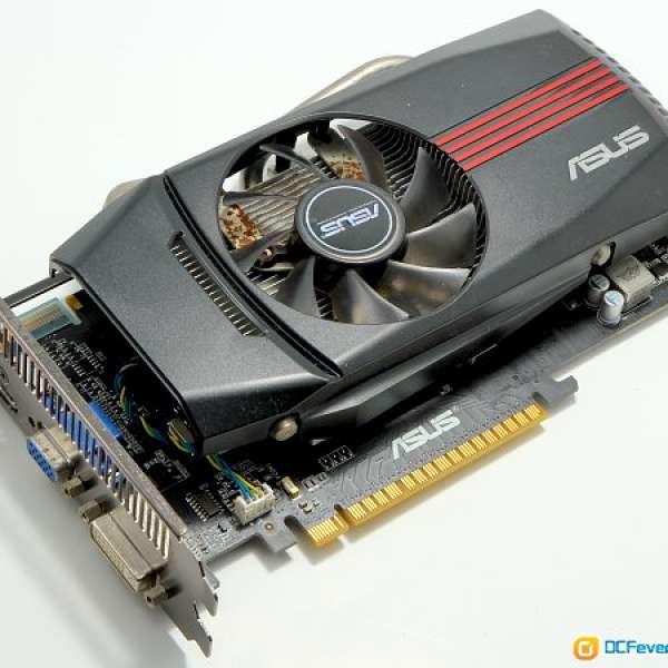 ASUS GTX 550 Ti DirectCU GDDR5 1GB graphics card 顯示卡