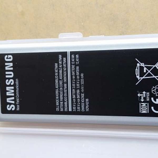 Samsung Note4 N910U原裝香港行貨電池3220mAh+原裝充電座+電池保護盒(95%新)NFC單卡版