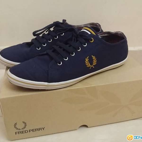 90%new Fred Perry 帆布鞋