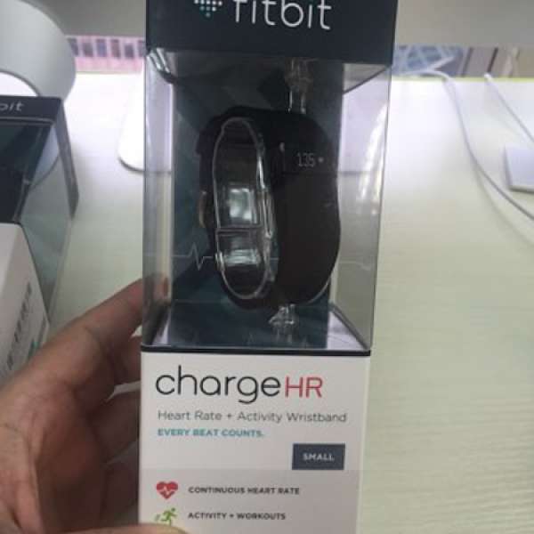 100%全新 Fitbit Charge HR 運動健康手帶