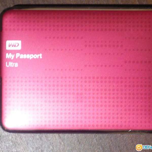 出讓: WD Passport Ultra 2TB  "portable HD"  ~RED~