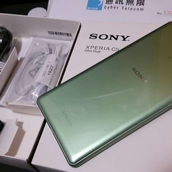 Sony Xperia C5 Ultra Dual E5563 無邊框6寸全高清芒 (限量綠色)行貨 99.99%新 8月...