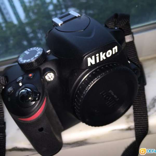 Nikon D3200 連18-55mmVR