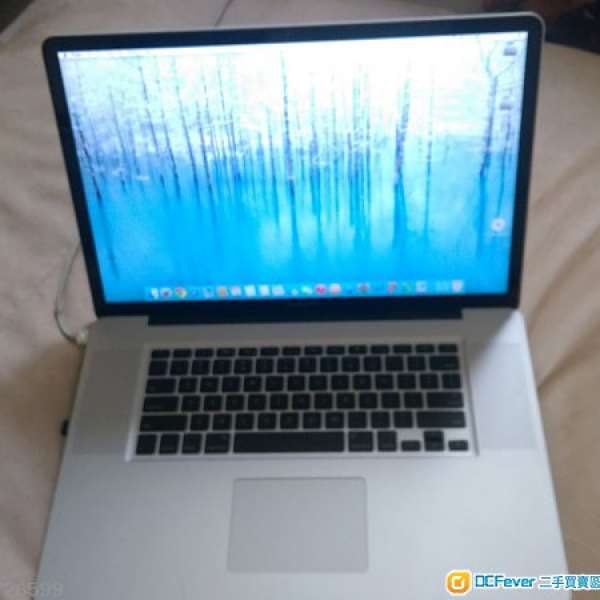 MacBook Pro 17 late 2011