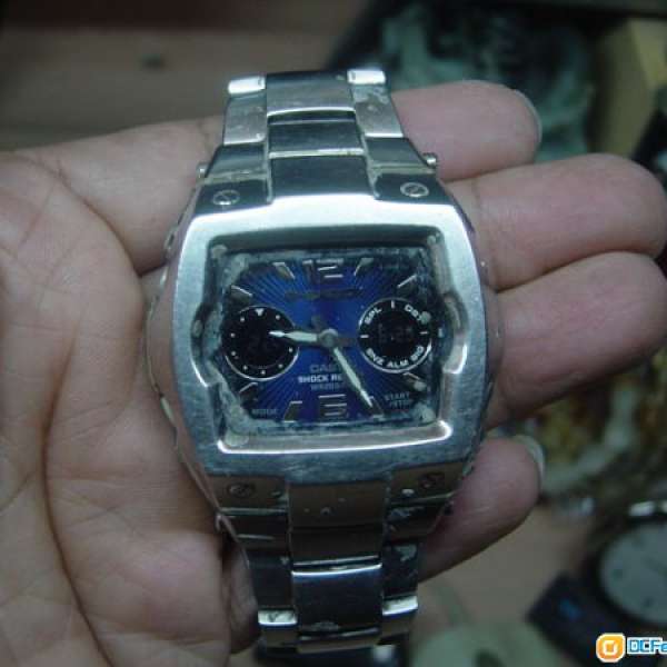 殘殘哋 CASIO G-0110 4762 雙顯 LED 燈 兩地時間 手錶,只售HK$100(不議價,請看貨品...