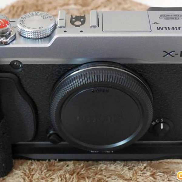 Fujifilm X-E1 XE1 行貨 完美 全新一樣 保用至2016年
