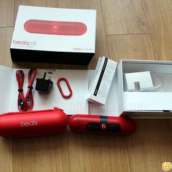 99.99% NEW - Beats Pill 1.0 bluetooth speaker (Red color)