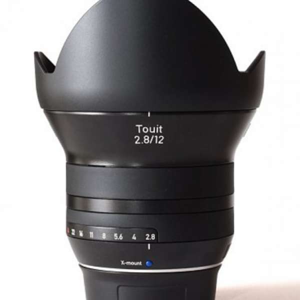 Carl Zeiss Touit 12mm X-mount 95% NEW