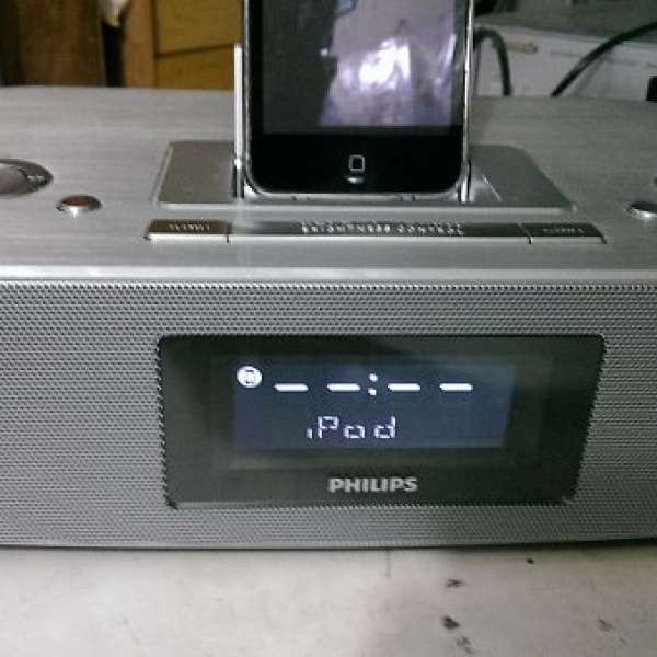 P H l L l PS. iPod播放器