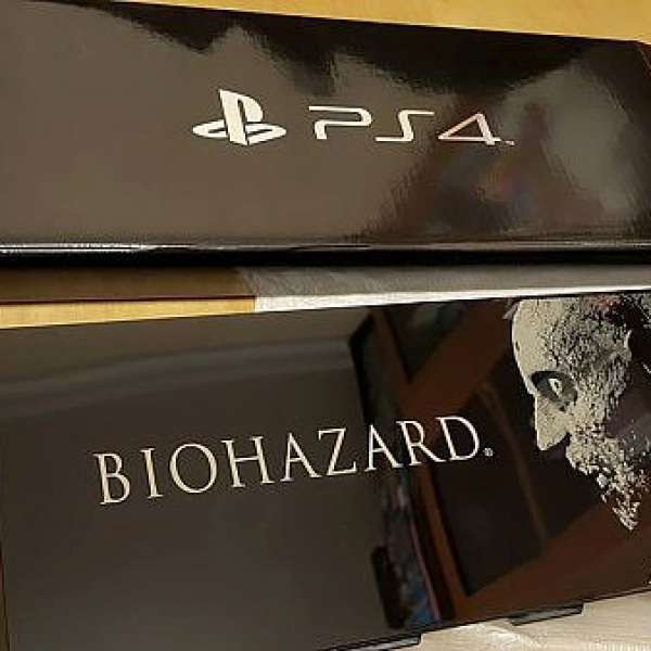 出售PS4 BIOHAZARD 黑面板殼全新