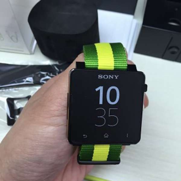 100%全新 Sony SmartWatch SW2 FIFA 膠錶帶 智能手錶 Android Watch Collection