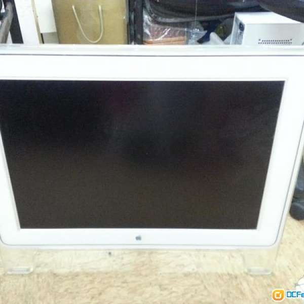 Apple 22” Cinema Display