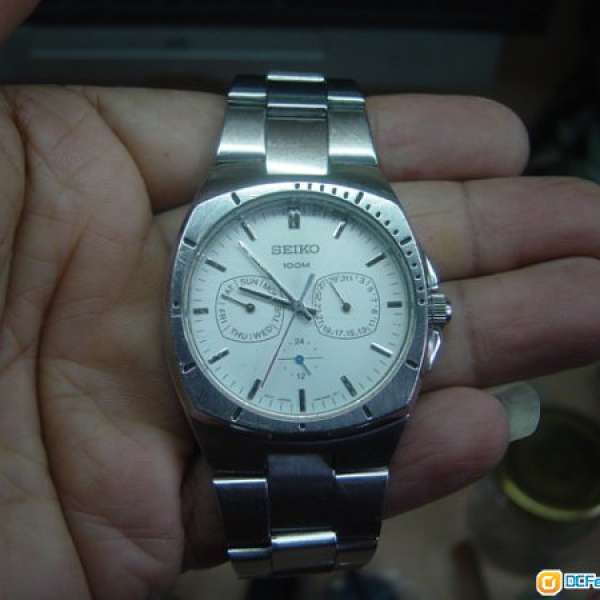 SEIKO 精工 日曆 星期 24小時 方面 手錶,只售HK$280(不議價)