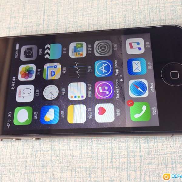 iPhone 4S 16GB 港貨 9新