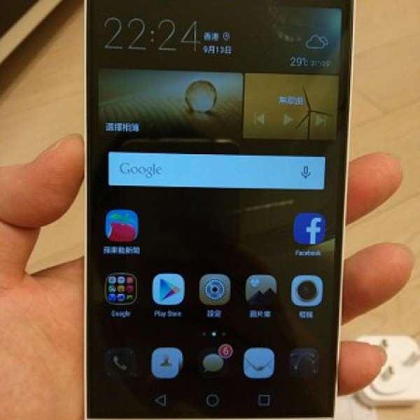 Huawei Mate 7白色單咭版（騷靈行貨保到十一月）