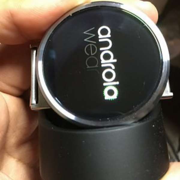 MOTO 360 銀色 已換金屬錶帶 90% new 水(重拍)