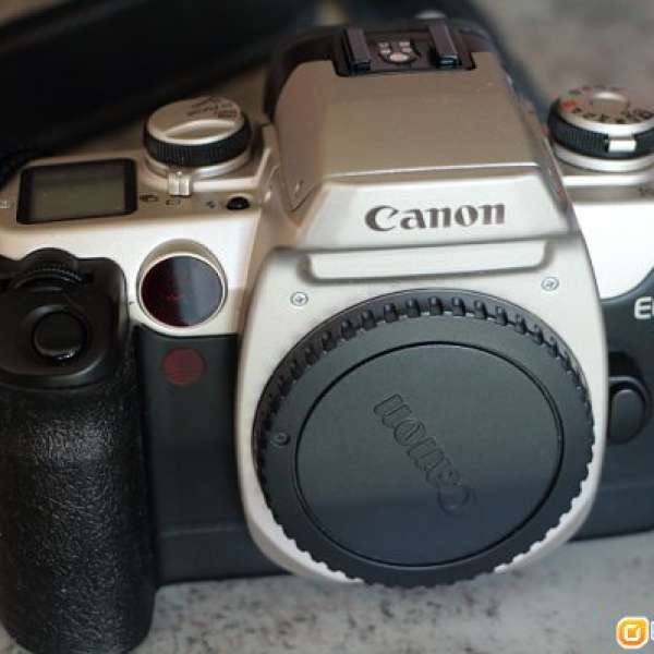 Canon EOS 50 Film Camera