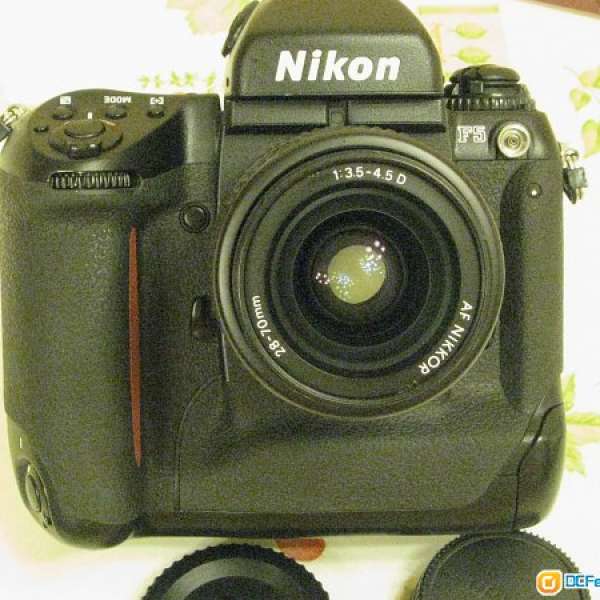 放95%新菲林機Nikon F5機連原廠AF 28-70 f3.5-4.5D鏡=$3600