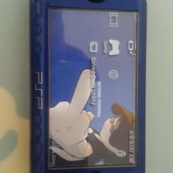 藍色 PSP 手提遊戲機 p1000