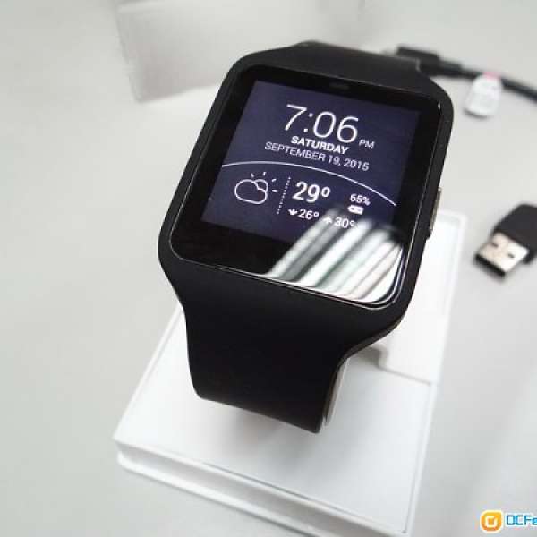 行貨 Sony Smart Watch 98% 新 未過保養