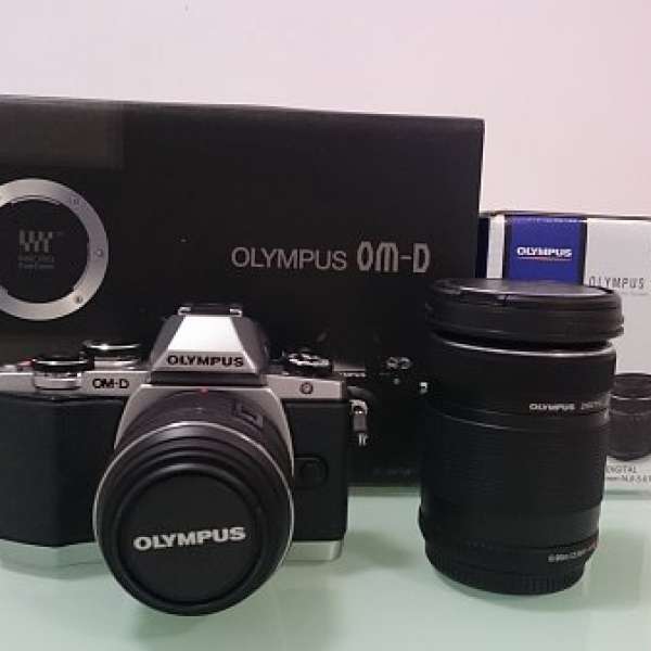 Olympus OMD EM10 (銀) 連 kit 90%新