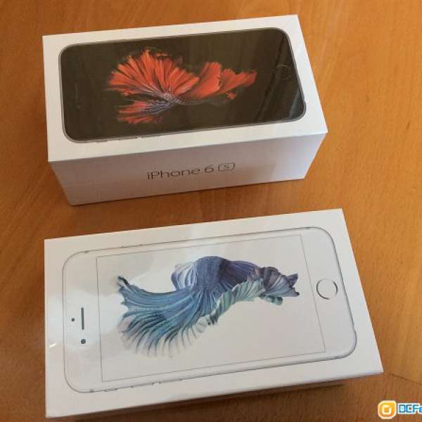 全新未開封 iPhone 6s 64gb 太空灰及銀色
