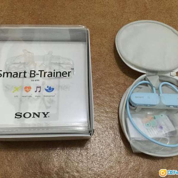 出售藍芽耳機 Sony Smart B-Trainer (BLUE)