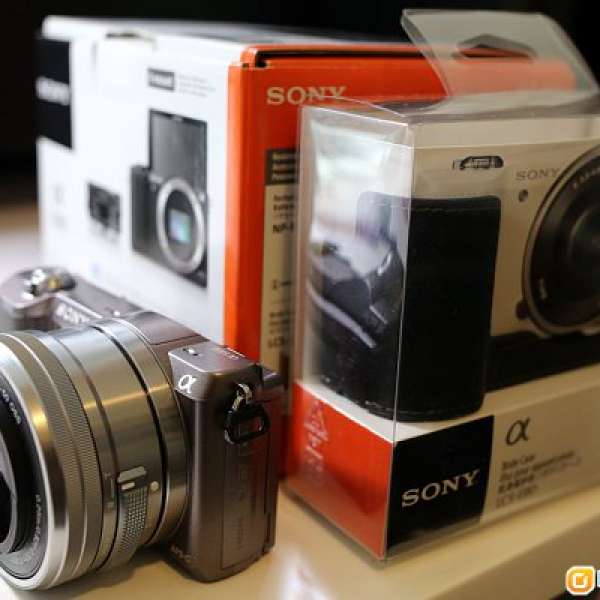 Sony A5100 ILCE-5100L 16-50mm Kit Set 99% new