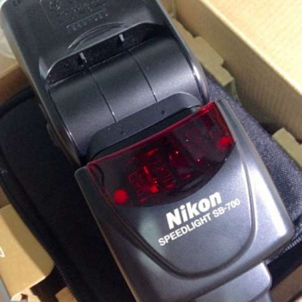 極少用的Nikon SB-700 閃光燈 Speedlight