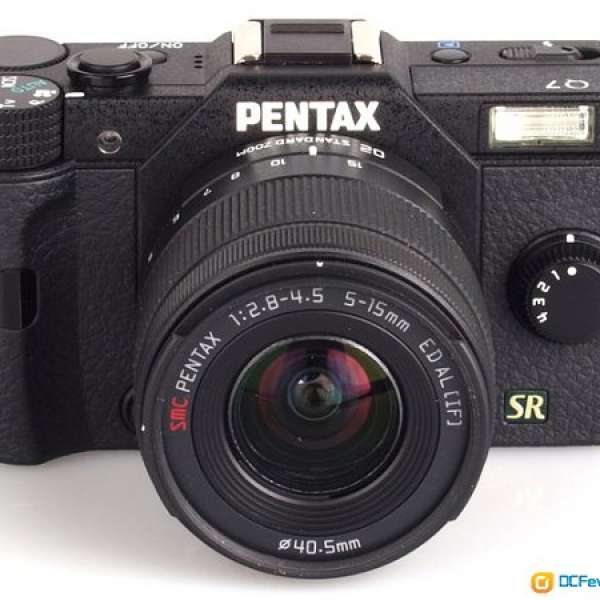 Pentax Q7 連 5-15mm kit,黑色, 水貨