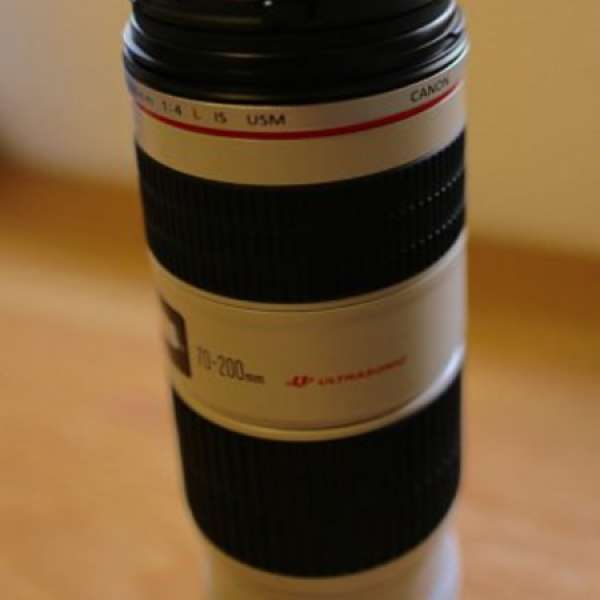 Canon EF 70-200mm F/4 L IS USM ( 超新！）