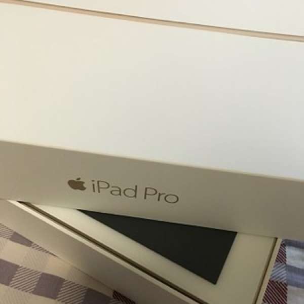 iPad Pro 128G wifi 金 連盒 + Pencil 連盒