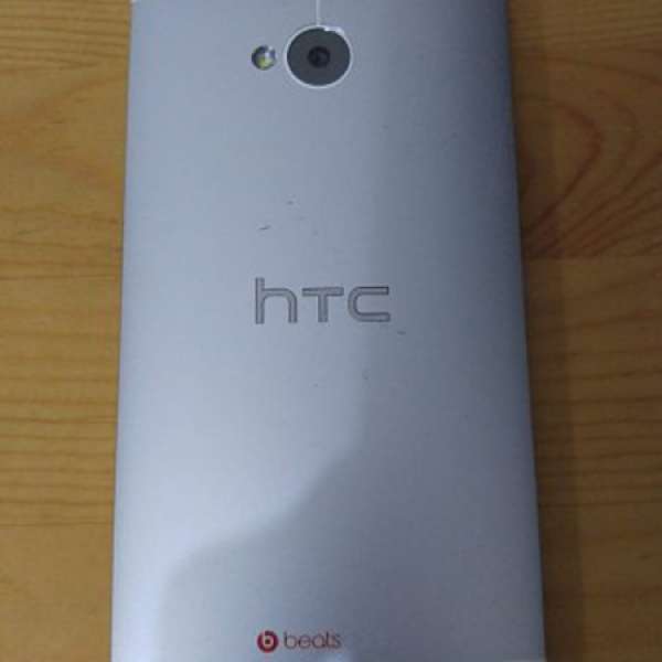 八成新HTC M7銀色單機