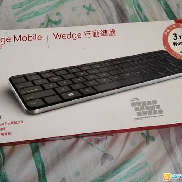Microsoft Wedge Mobile Keyboard《Wedge 行動鍵盤》