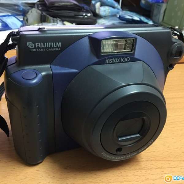 Fujifilm Instax 100 即影即有相機