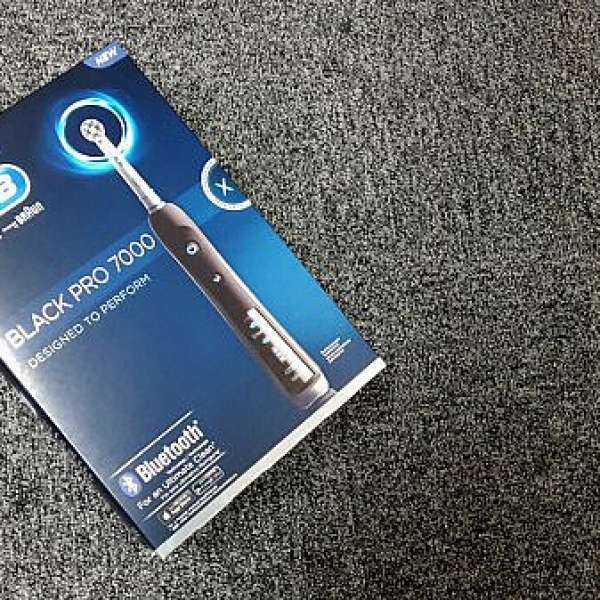 $1130 售100%全新Braun Oral-B Platinum Black PRO 7000電動牙刷