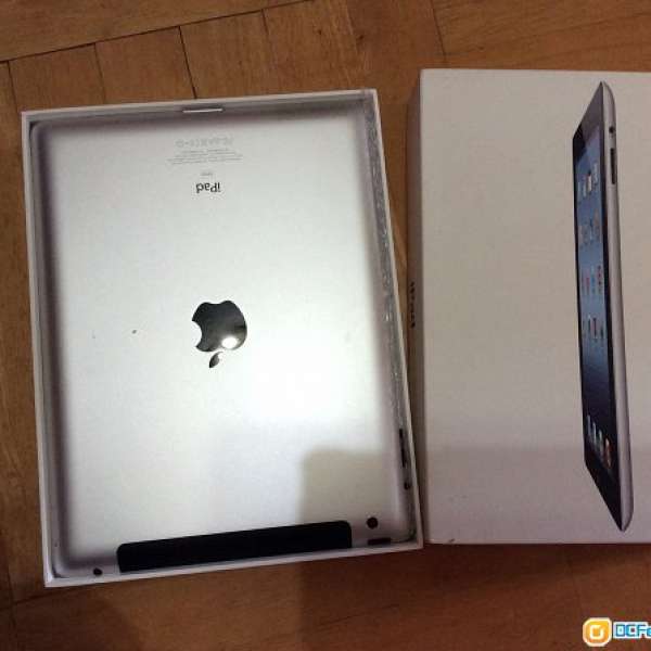 出售95%新 iPad 3/ 64g wifi +3G 白色