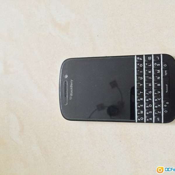99%New Blackberry Q10