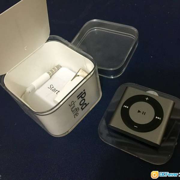 Apple iPod Shuffle 2gb 太空灰 98%新