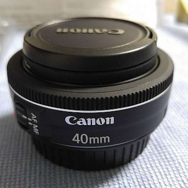 Canon EF 40mm f/2.8 STM