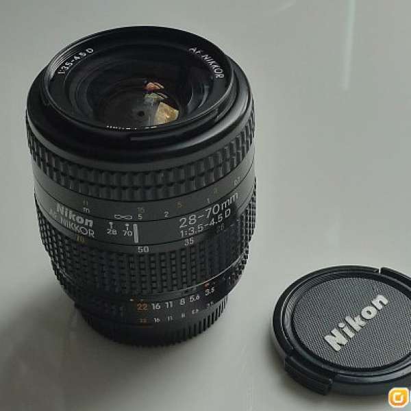 Nikon AF Nikkor 28-70mm F3.5-4.5D