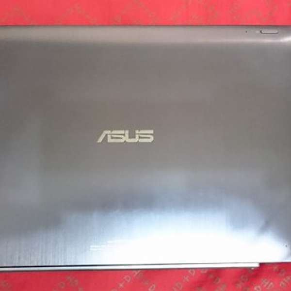 Asus Transformer TX201L 二合一 tablet notebook