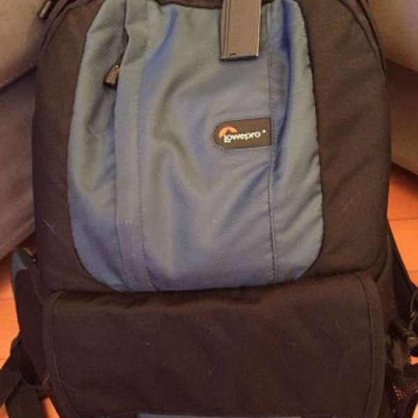 80% new Lowepro Fastpack 250 藍色