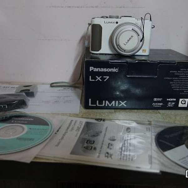 panasonic LX7