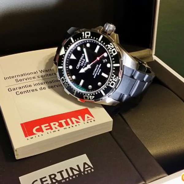 SWISS CERTINA 200M 自動機械潛水錶